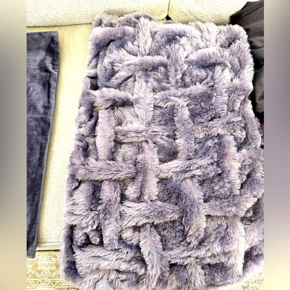 Throw blanket from zgallerie.